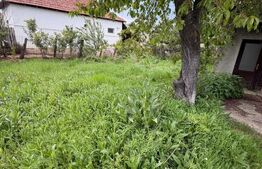 Casa de vanzare ,90 mp constructie ,teren 1400mp ,parcelabil,str Rozelor,Filiasi