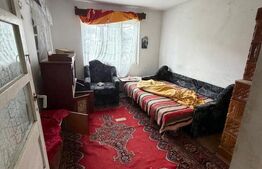 Casa de vanzare ,90 mp constructie ,teren 1400mp ,parcelabil,str Rozelor,Filiasi