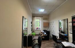 Spațiu comercial ultracentral premium de vânzare, 721 mp util, 1302 mp teren