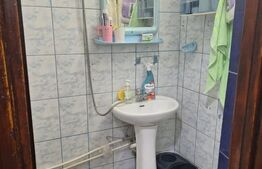 Apartament 3 camere, 38 mp, etaj intermediar, zona Valea Rosie