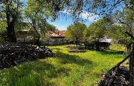  Casă de vacanță, 4200 mp teren, panoramă superbă, sat Godeni–Melinești