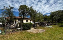  Casă de vacanță, 4200 mp teren, panoramă superbă, sat Godeni–Melinești