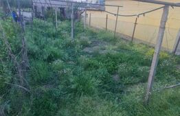 Teren intravilan 714mp, Carcea intre case , toate utilitatile !!!