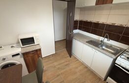 Apartament cu 3 camere, Calea Severinului-Taxi Favorit