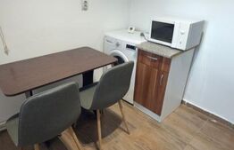 Apartament cu 3 camere, Calea Severinului-Taxi Favorit