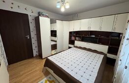 Apartament de inchiriat, 2 camere, decomandat, centrala proprie, 1 Mai