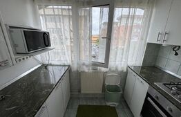 Apartament de inchiriat, 2 camere, decomandat, centrala proprie, 1 Mai