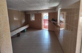Spatiu comercial, 66 mp, zona Bariera Valcii