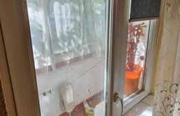 Apartament 3 camere, parter pretabil activitati comerciale, 57 mp, zona Bals