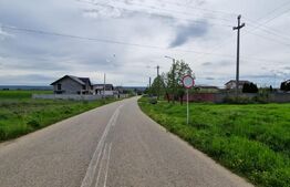 BRADESTI teren intravilan 1700mp, toate utilitatile