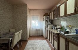 Apartament 4 camere, 84 mp, zona Craiovita Nouă