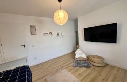 Apartament 2 camere, 58 mp, etaj 3, centrala si AC, zona 1 Mai 