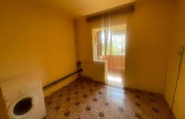 Apartament decomandat, 3 camere si 2 bai, 63.97 mp, zona Lapus Arges