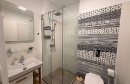 Apartament 3 camere, modern, zona Lapus