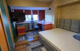 Apartament 4 camere, 100 mp, parcare privata, zona Ultracentral
