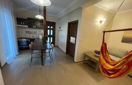Apartament 3 camere, 65 mp, scară interioară și curte - Ciuperca 1 Mai