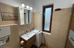 Apartament 3 camere, 65 mp, scară interioară și curte - Ciuperca 1 Mai