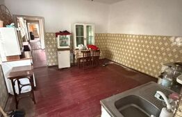 Casă bătrânească – teren 339 mp, zona Câmpia Islaz