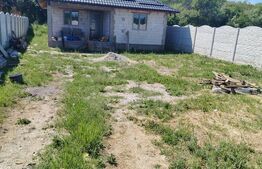 Casa parter la rosu, 355 mp teren, zona Podari