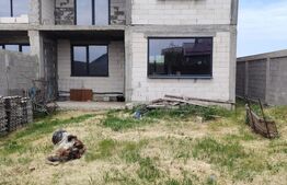 Casă tip duplex de vânzare, 144 mp, zona Jumbo Craiova