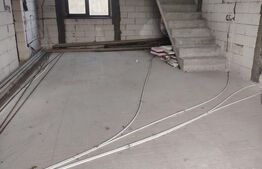 Casă tip duplex de vânzare, 144 mp, zona Jumbo Craiova