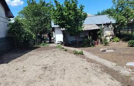 Casa de vanzare, 741 mp teren, zona Coșoveni -Dolj 