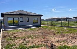 Casa parter, 4 camere, teren 477 mp, zona Aeroport