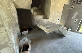 Casa P+E, 146 mp, 389 mp teren, zona Ionumi