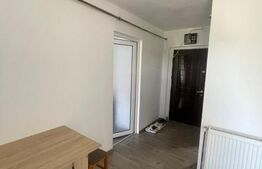 Garsoniera decomandata, 34 mp, etaj 3, zona Craiovita Noua