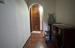 Apartament decomandat, 4 camere 85 mp, zona Rovine