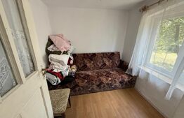 Casa partial renovata, 60 mp, 6000 mp teren, zona Georocu Mare