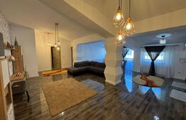 Apartament tip penthouse, 3 camere, 110 mp, 3 locuri de parcare, zona 1 Mai