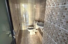 Spatiu comercial, 100 mp, zona centrala din Filiasi cu deschidere in Racoteanu