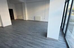 Spatiu comercial, 100 mp, zona centrala din Filiasi cu deschidere in Racoteanu