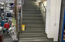 Spatiu comercial , 1300 mp pe 4 nivele, in centrul orasului Filiasi
