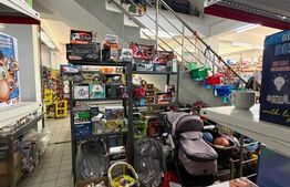 Spatiu comercial , 1300 mp pe 4 nivele, in centrul orasului Filiasi