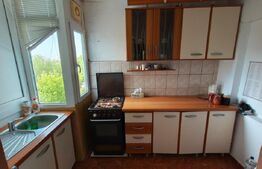 Apartament 3 camere decomandat, etaj 3\4, 64 mp, zona Craiovita-Noua 