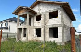 Casa la rosu, 190 mp, zona Magnolia