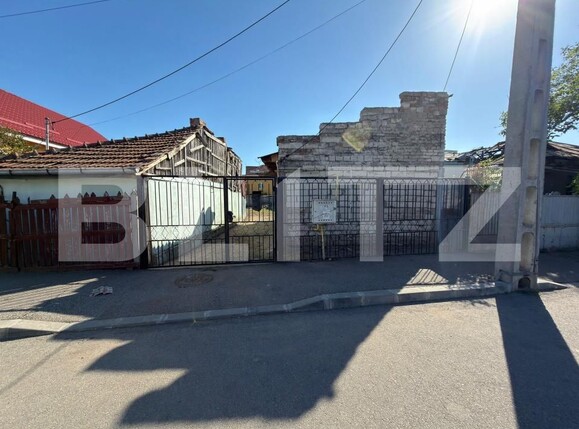 Casa de vânzare 2 camere 1 Mai - 196379CV | BLITZ Craiova | Poza1