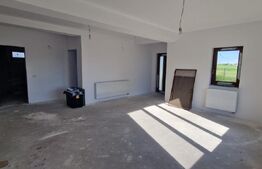 Casa semifinisata, 107 mp, 625 mp teren, zona Dudovicesti
