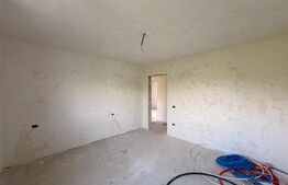 Triplex nou, 107.40 mp, teren 306 mp, zona Calea Severinului - Ambasador