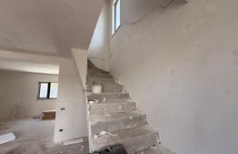 Triplex nou, 107.40 mp, teren 306 mp, zona Calea Severinului - Ambasador