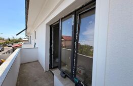 Triplex nou, 107.40 mp, teren 306 mp, zona Calea Severinului - Ambasador