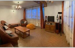 Cabana cu 5 dormitoare, 250 mpu, 700 teren la Ranca