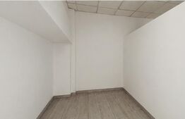 Spațiu comercial, 86 mp utili, vitrină stradală, 2 intrări,  Amaradia