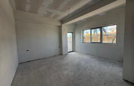 Apartament 3 camere, doua bai, 90 mp, et 2, loc de parcare, Damila 