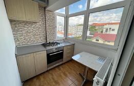 Apartament de 3 camere, decomandat, zona1 Mai, Ciuperca