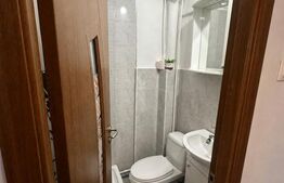 Apartament 3 camere, 70 mp + balcon, 2 băi, centrală nouă, boxă – Craiovița Nouă