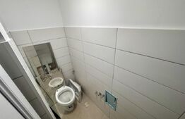 Spațiu birouri P+1 | 70 mp utili | 2 băi | | Parcare | Str. Râului