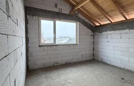 Casa duplex la rosu C1+C2, 302 mp utili, 500 mp teren 